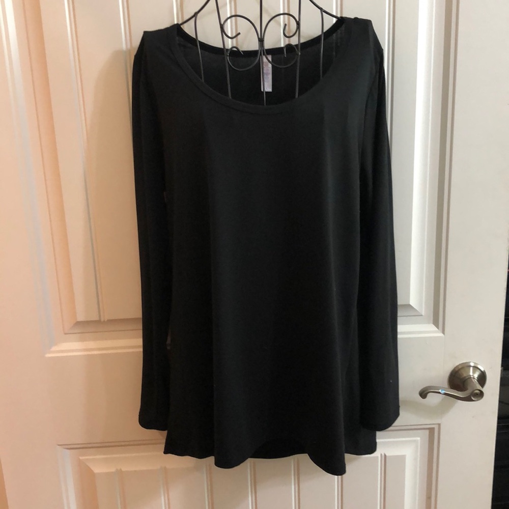 Lularoe Lynnae Top